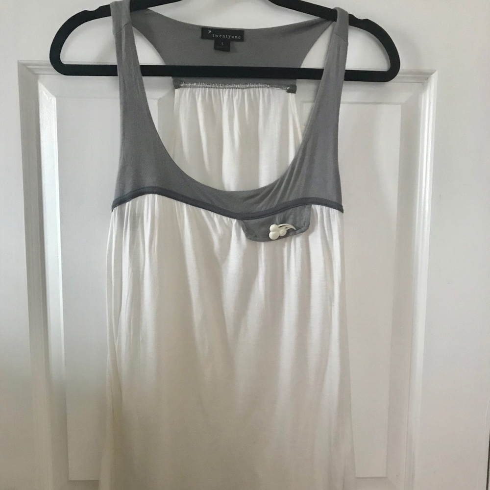 Forever 21 white/gray dress size S